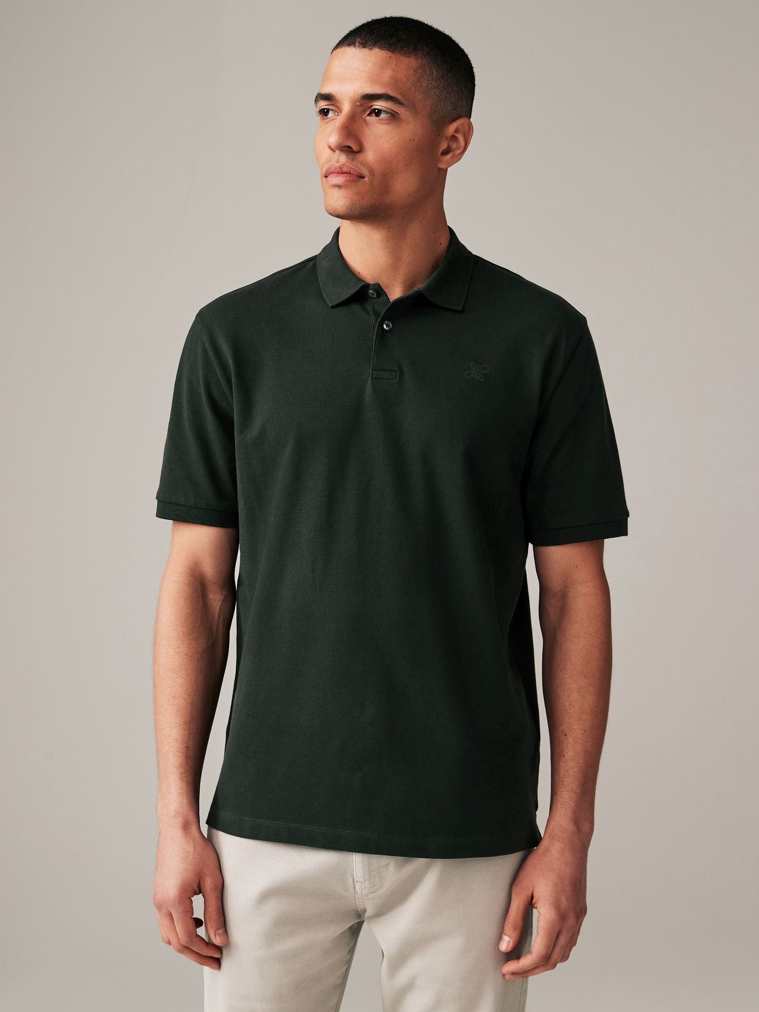 Polos